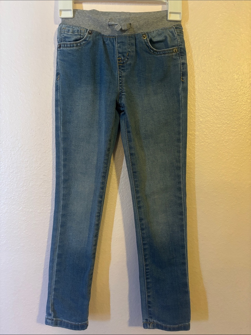 Cat & Jack Girls Light Wash Pull-On Skinny Jeans, Size 5